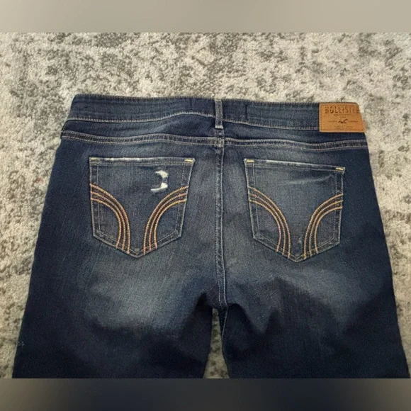 Y2k SUPER low rise Hollister Bootcut Jeans Dark Wash Ripped Size: 10 / 9Regular - Picture 3 of 4